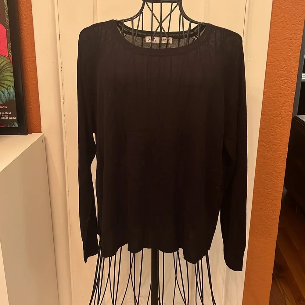 Zara Sweater-Size XL